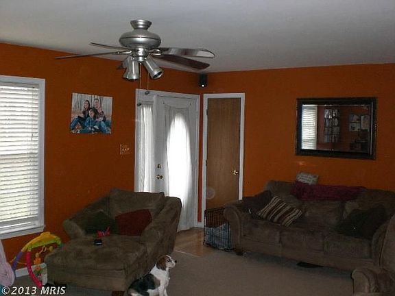 3rd image of 35668 Army Navy Dr