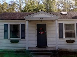 824 Old Forest Rd, Lynchburg, VA 24501