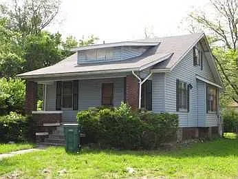 631 N 73rd St photo 1