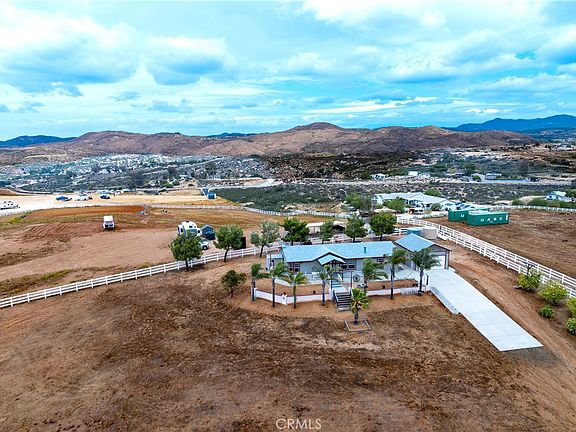 2nd image of 38687 Calle Segovia