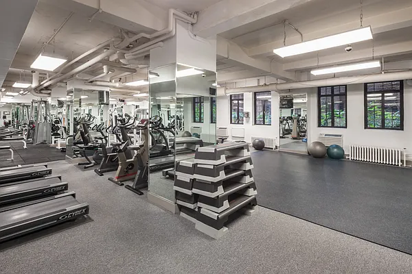 Rented by Compass | media 19