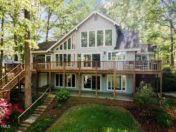 312 Bluebill Dr, Semora, NC 27343