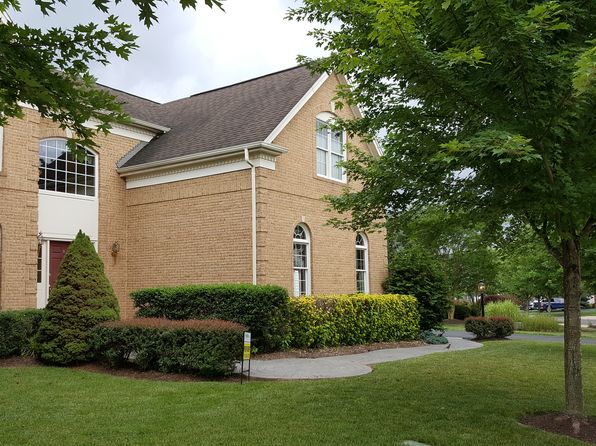 5657 Olympia Fields Pl