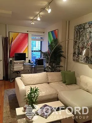 Rented by Oxford Property Group | media 23