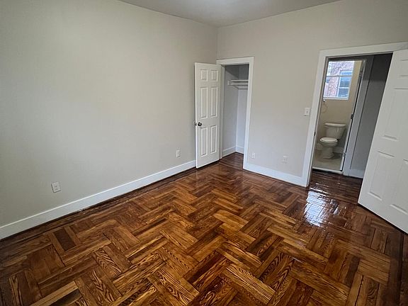 4th image of 901 Bergen St #1L