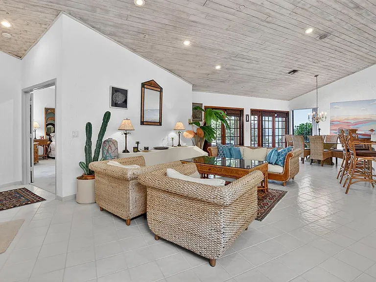 22519 Esplanada Cir W — Photo 12
