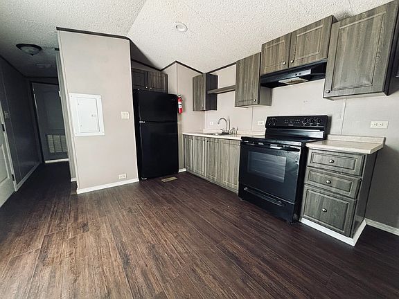 4th image of 4506 N Business Highway 77 #164