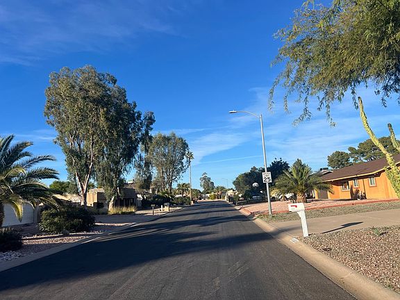 5th image of 13801 N 56th Pl