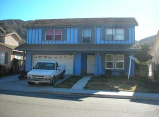 16317 Windcrest Dr, Fontana, CA 92337