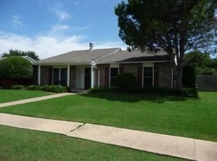 1204 Joshua Tree Dr, Plano, TX 75023