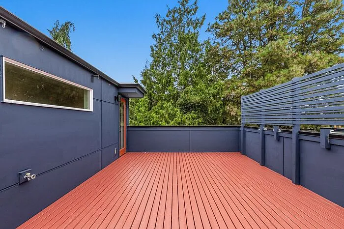7325 Bainbridge Pl SW — Photo 35