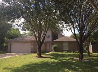 109 Trail Ride Rd, Angleton, TX 77515