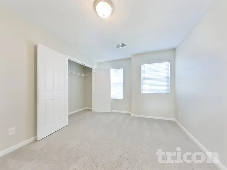 5004 Millpond Ct — Photo 13