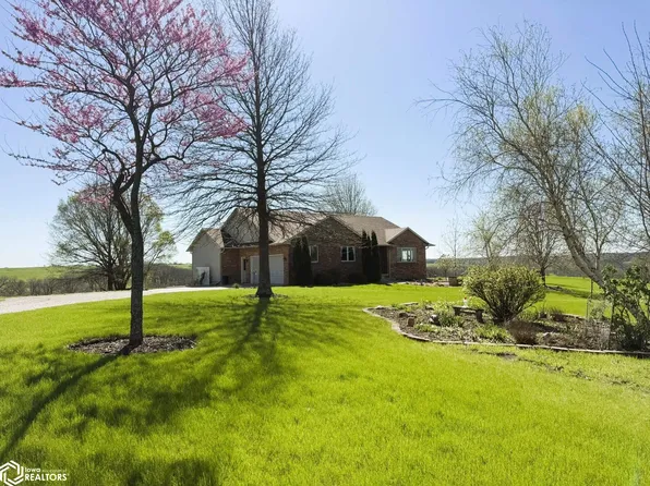 705 Southern Hills Dr, Osceola, IA 50213