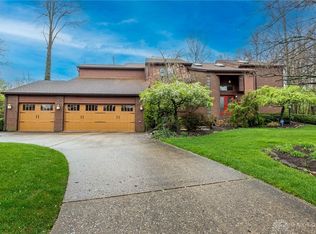 1990 Woodson Ct, Dayton, OH