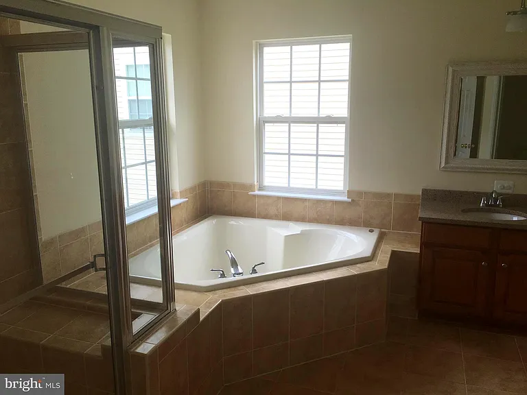 12910 Belle Meade Trce — Photo 16