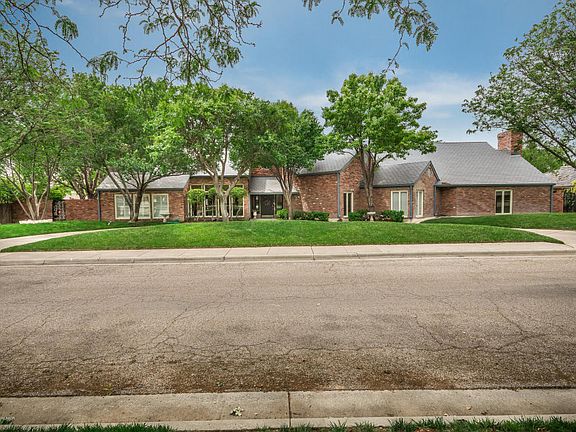 2nd image of 7301 Stacy Dr