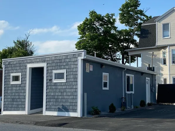 43 Granite St, Worcester, MA 01604