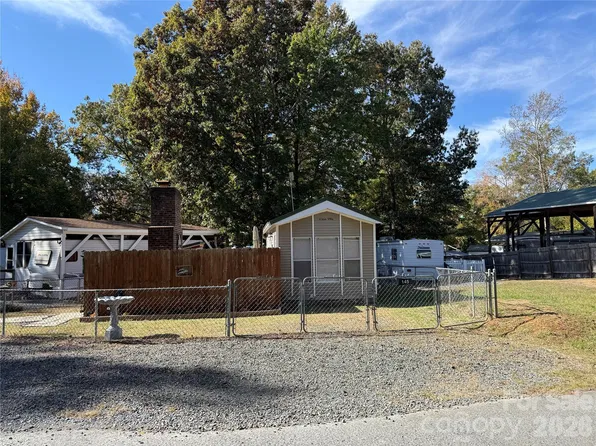 145 Arrowood Trl #F61, Mount Gilead, NC 27306