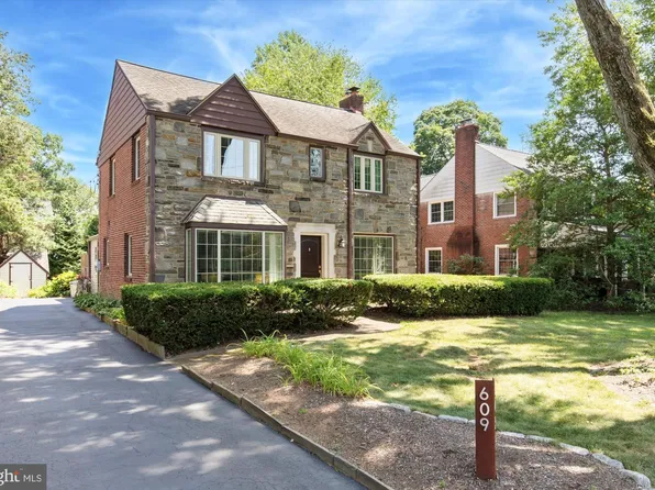 609 Fariston Dr, Wynnewood, PA 19096