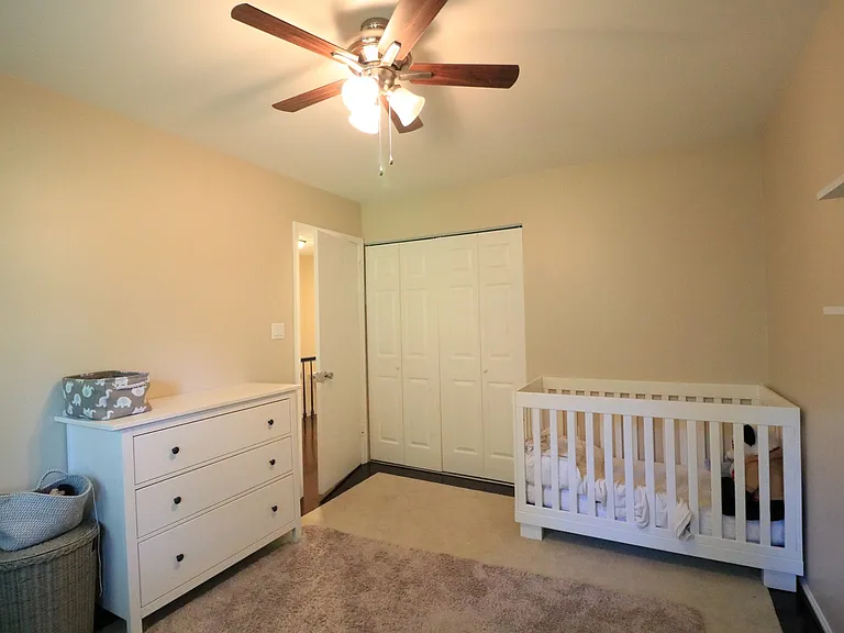 748 Azalea Dr — Photo 10