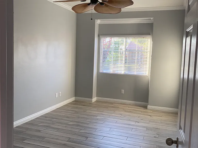 2192 Farm Meadows Dr — Photo 13
