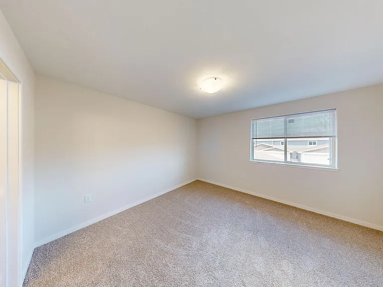 Pinnacle Townhomes — Photo 34