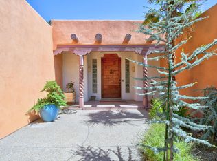 1635 Tierra Del Rio NW, Albuquerque, NM 87107