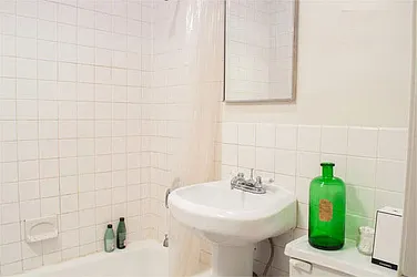 Rented by Gazal International Brokerage Group