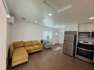 6616 7/8 S Main St, Los Angeles, CA 90003