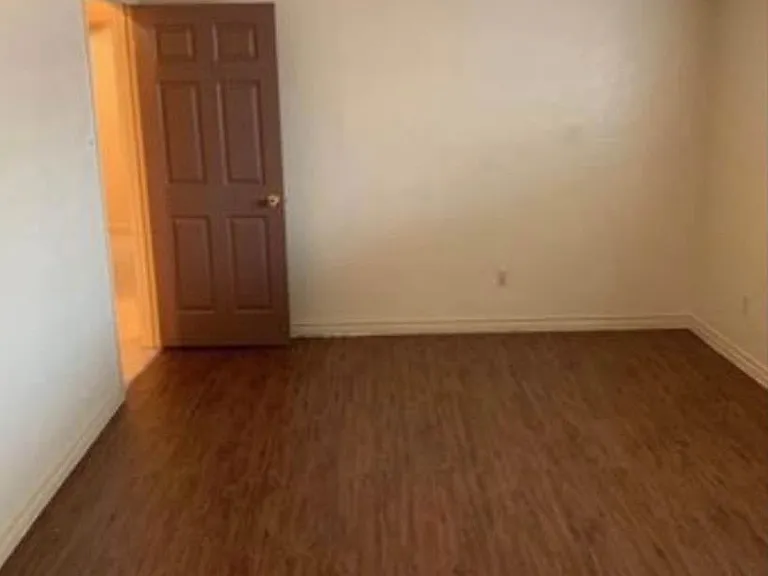 908 Bluebird Dr — Photo 12