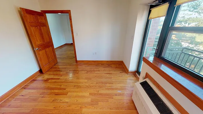 Rented by Metro Garden Realty NYC | media 40
