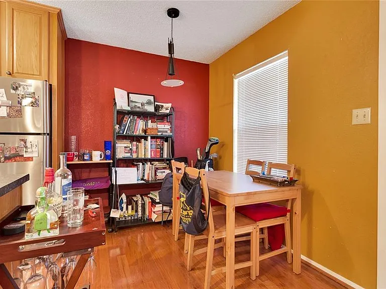 910 Duncan Ln #35 — Photo 6