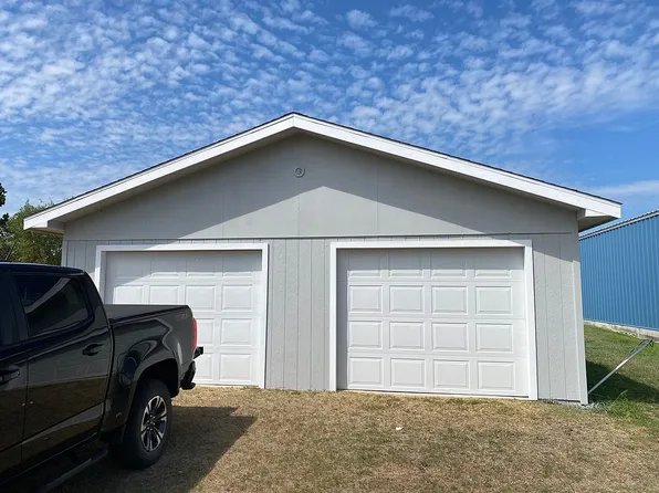 218 W Pompano, Rockport, TX 78382