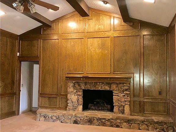 4th image of 7116 Winterwood Ln