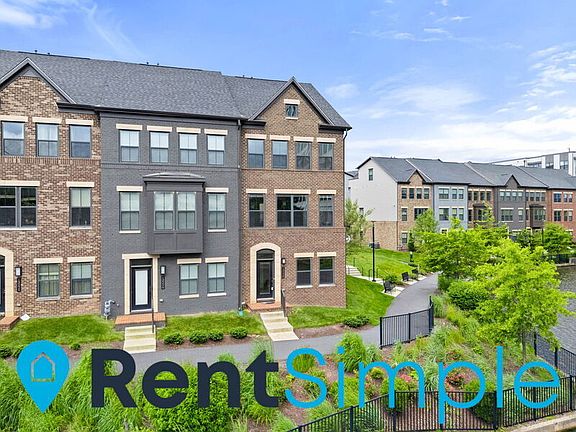3rd image of 13228 Lake Waterview Way