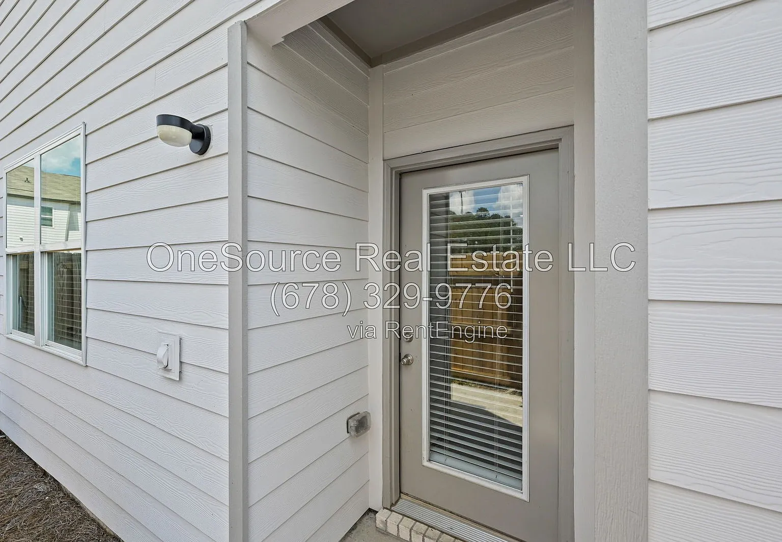 3 bed, 2.0 bath, 1554 sqft, $2,100 — Photo 4