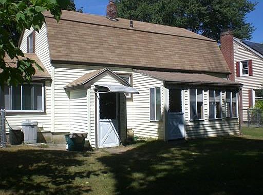 4th image of 42 Carron Ln
