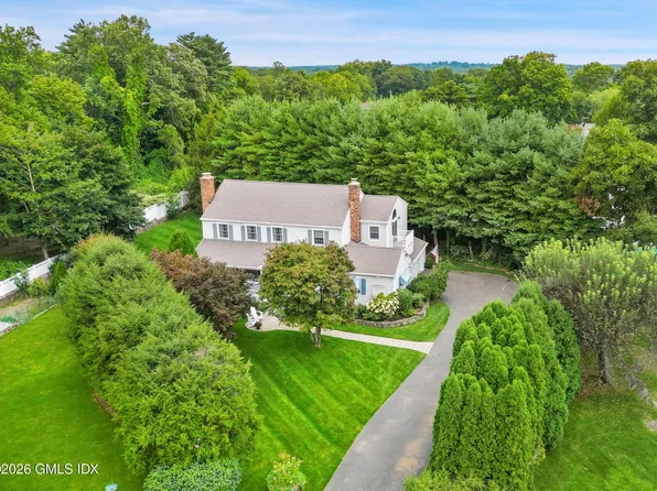 19 Tamarack Pl, Greenwich, CT 06831