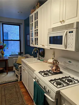 Sold by Ben Bay Realty Co | media 23