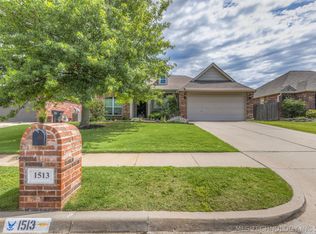 1513 W 118th St S, Jenks, OK 74037
