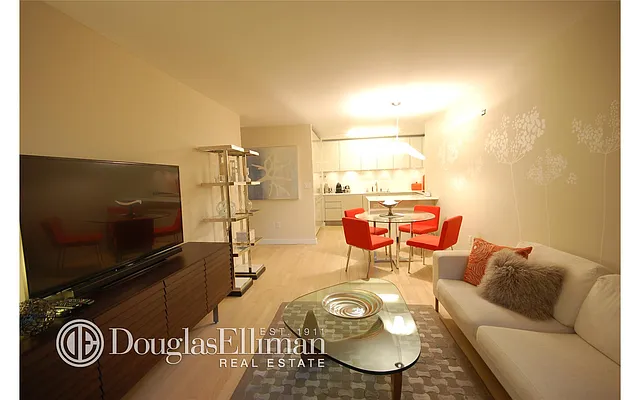 Rented by Douglas Elliman | media 47