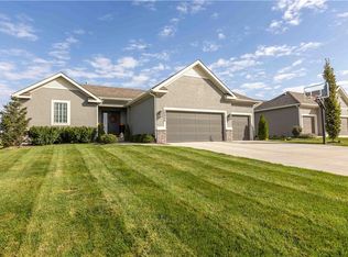 20900 189th St, Spring Hill, KS 66083