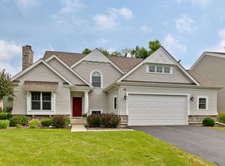 214 Cater Ln, Libertyville, IL