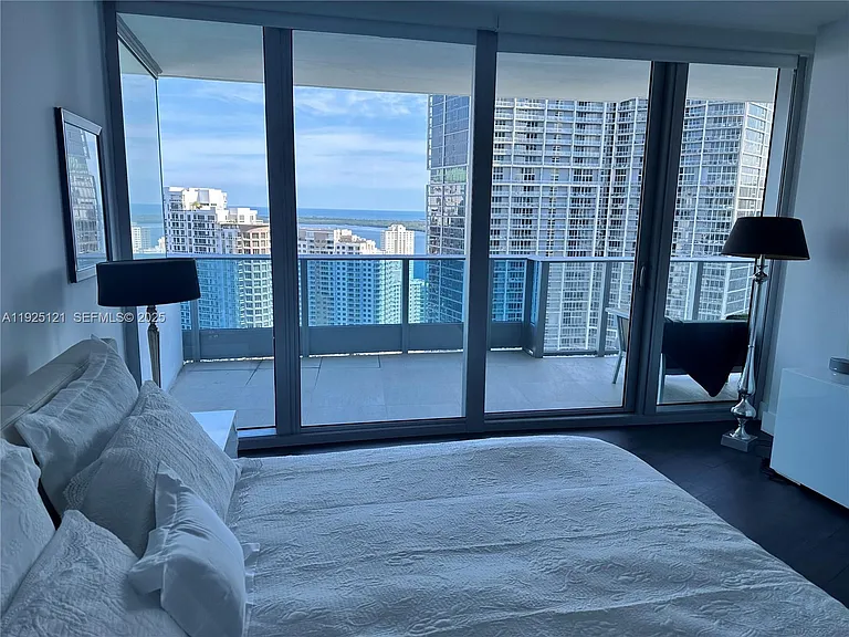 200 Biscayne Boulevard Way #4007 — Photo 15