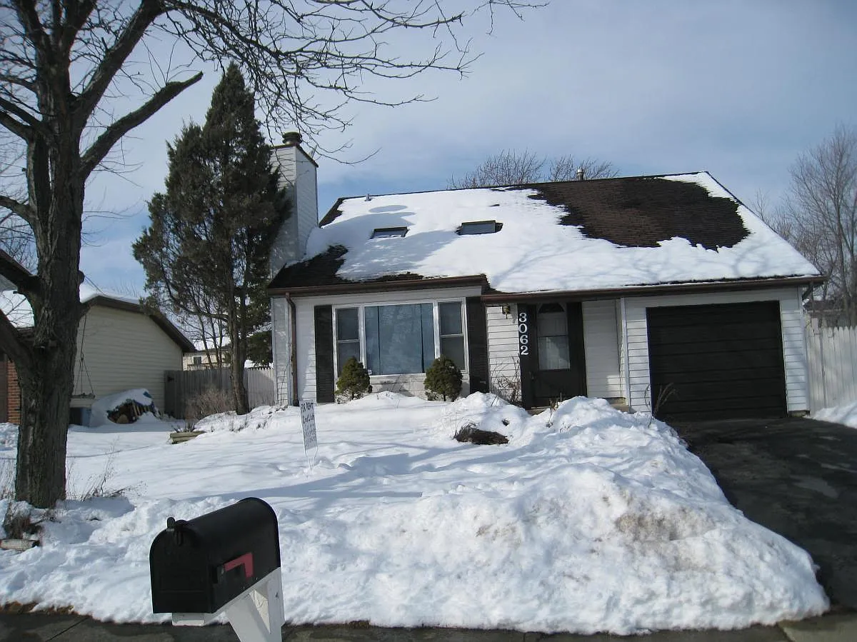 3062 Timber Hill Ln photo 1