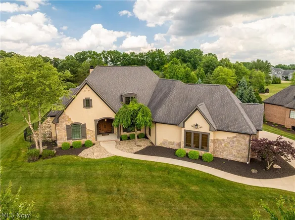 7912 Greenwich Blvd NW, Massillon, OH 44646