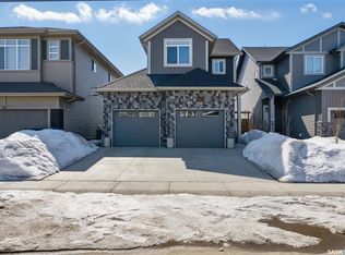 328 Barrett St, Saskatoon, SK S7W0Z6