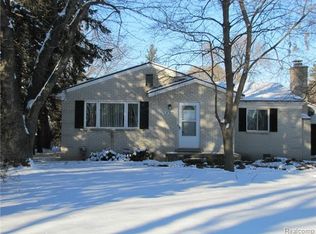 37974 Grantland St, Livonia, MI 48150