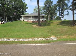 1625 Baptist Rd, Nesbit, MS 38651